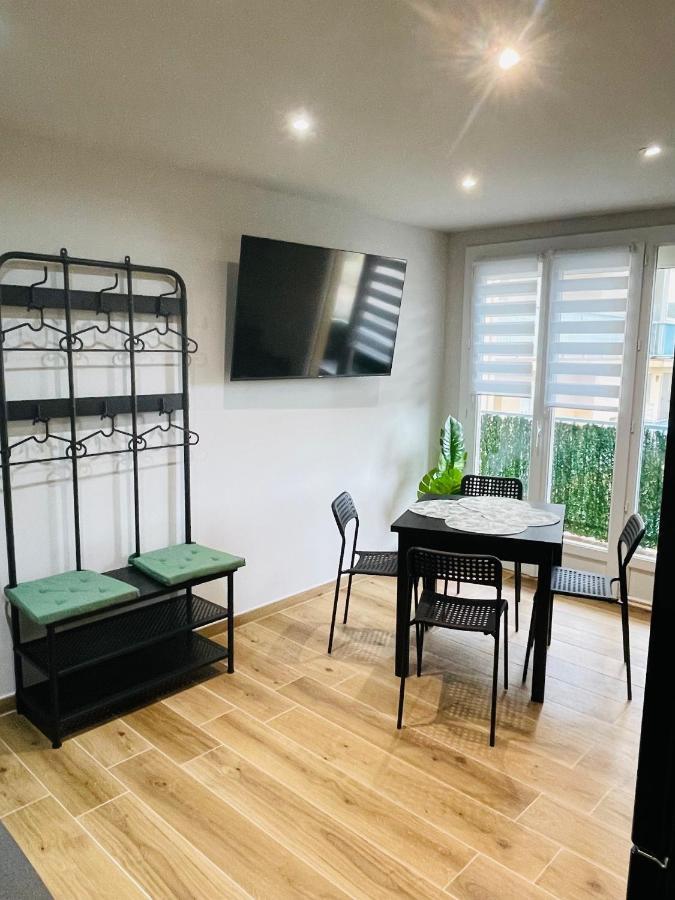 Appartement Fabregas T2 Meuble Proche 400m La Seyne-sur-Mer